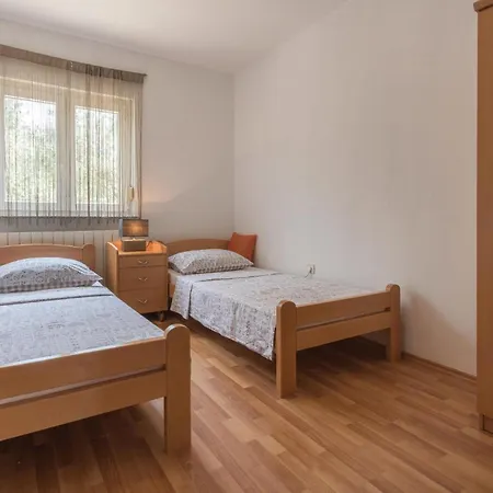 Gorgeous In With Wifi *